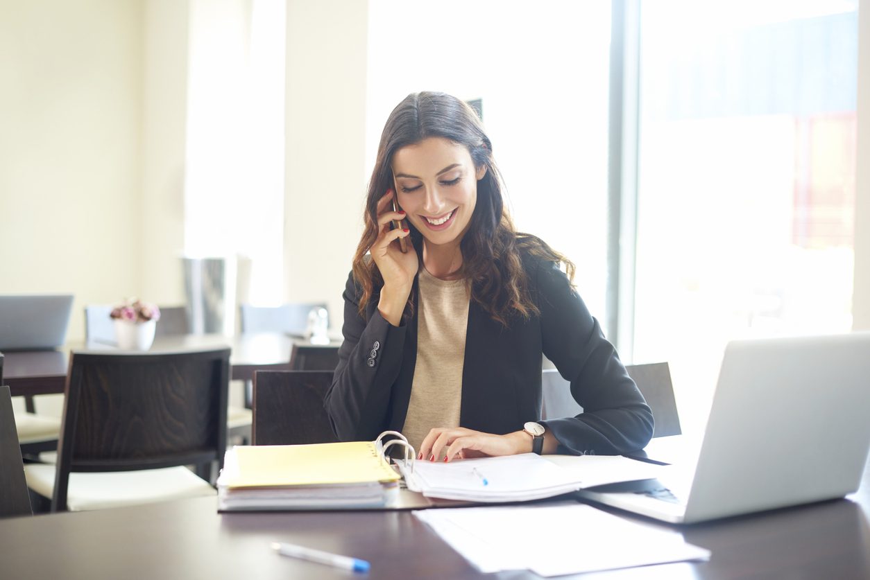 AUXILIAR ADMINISTRATIVO